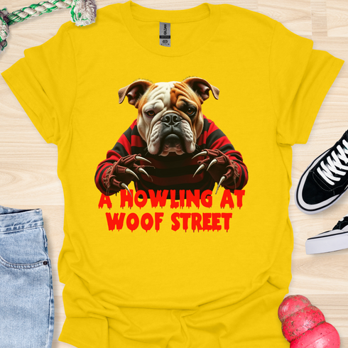 A Howling at Woof Street - Halloween - V2 - Bulldog on a Prowl T-Shirt