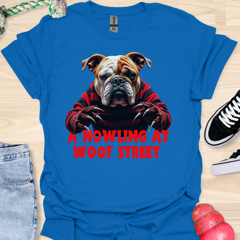 A Howling at Woof Street - Halloween - V2 - Bulldog on a Prowl T-Shirt
