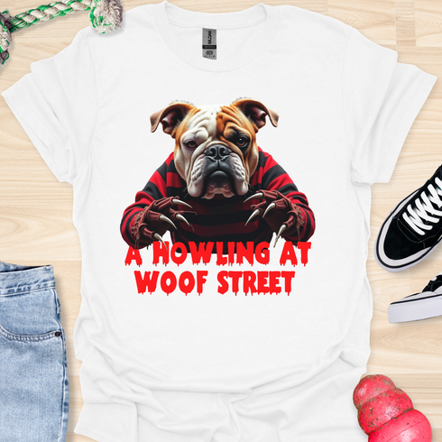 A Howling at Woof Street - Halloween - V2 - Bulldog on a Prowl T-Shirt